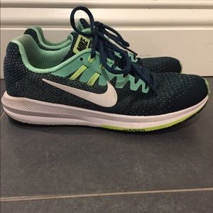 Women’s Nike Zoom Structure 20